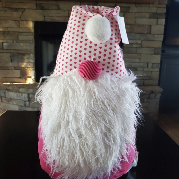 Valentines Gnome Pillow-NWT - Picture 4 of 6
